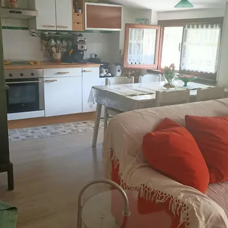 Hébergement de vacances Appartamento-ziona Carro